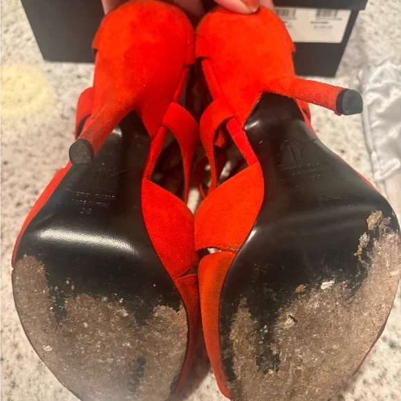 Women’s Size 8 Giuseppe Zanotti Red Suede Strappy Sandals - Picture 2 of 13